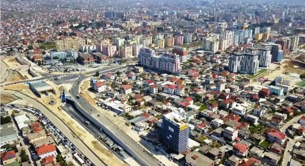 Zgjerimi i Unazes, banoret e Paskuqanit kunder shembjes se banesave